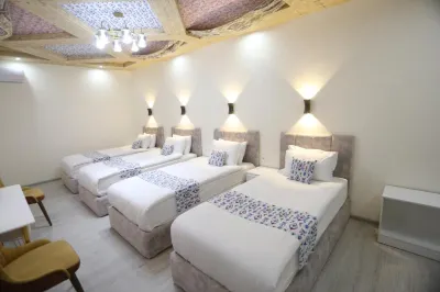 Bibihojar Hotel 住宿飯店