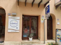 Residence Mareluna Casamatta di Guidaloca 주변 호텔