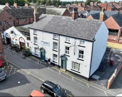 The Silk Rooms, at the Freemasons Inn Hotel a 