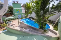Room2Board Hostel and Surf School - con vistas al mar