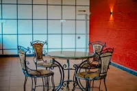 Akruthi Palm Pavilion Resort - breakfast