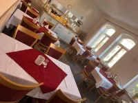 Hotel Garni " am Domplatz" - servizio colazione