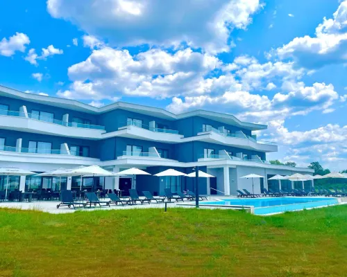 Hotel Delfin Lanterna Hotels in Tar