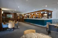 Beaufort Park Hotel - bar