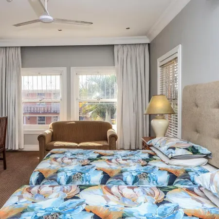 Sica's Guest House Hotels in Berea