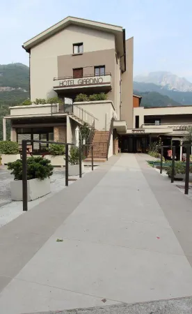 Hotel Giardino Отели рядом с достопримечательностью «Chiesa Maddalena»