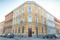 Cuba Bar & Hostel