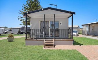 Moana Beach Tourist Park