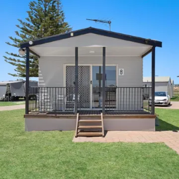 Moana Beach Tourist Park