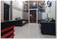 Hotel Dheadita Syariah Sungai Penuh Mitra RedDoorz Các khách sạn ở Dusun Baru Semurup