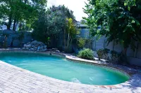 34Onlincoln Guesthouse Hotels in Bellville