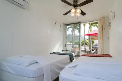 Hanamuro Inn AKA Island Các khách sạn gần Kerama