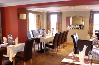 The Golden Lion Hotel Hotels in Broughton