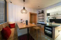 Harmls Aparthotel - bar