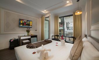 Galliot Central Hotel