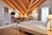 Hotel Table Hotels in Corvara in Badia