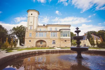 Pałac Brunów - Wellness & Spa Hotels in Kruszyn