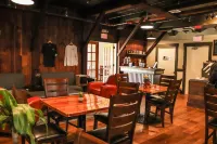 Old Mill Inn Hotels in Amherst