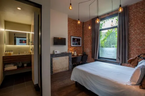 Rock Lobster City Lodge - Homestays