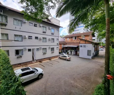 Hotel Hermann Các khách sạn gần Praça Victor Konder