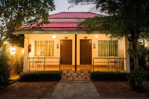 Pennaung Resort Hotels in Bueng Kan