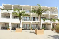 La Siesta Hotel & Beach Resort Hotels in Chouaifet El Qoubbeh