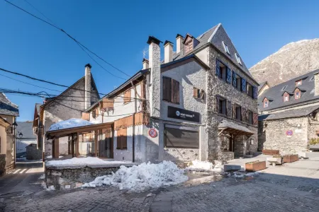 Hotel SNÖ Mont Romies