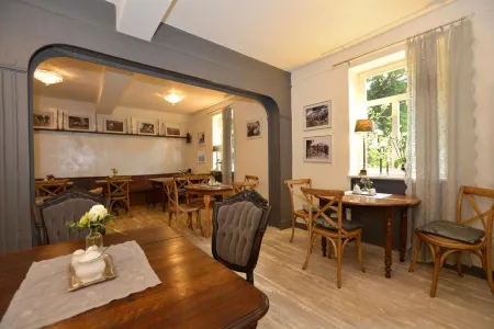 Villa Delange Отели в г. Бирквайлер