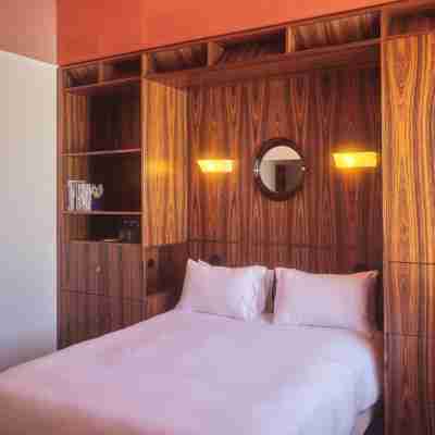 Hôtel Présent - Encore Mieux Rooms