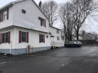 Oswego Inn Hotels in Oswego