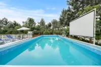 Holiday Valley Hotels and Resorts - Pools