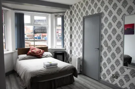 Hills View Apartments Отели рядом с достопримечательностью «Cheetham Hebrew Congregation»