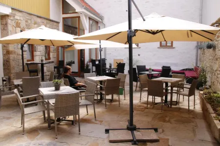 Hotel am Markt Отели в г. Эбисфельде-Веферлинген