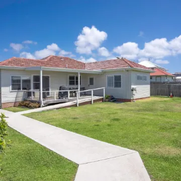 Amooran Oceanside Apartments & Motel