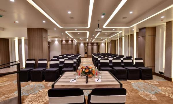 Click Hotel Andheri Midc