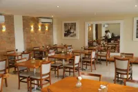 Samba Villa da Praia - breakfast