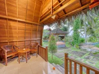 كيلينجكينج تاتاكان فيلا Hotels near شاطئ كالينجينج (Kelingking Beach)