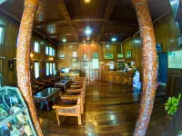 Nanda Wunn Hotel - Hostel - 2-Star