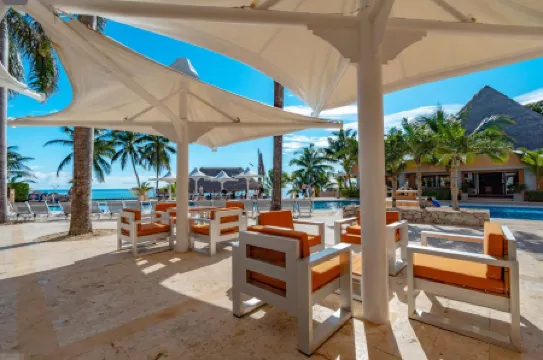 Puerto Aventuras Hotel & Beach Club