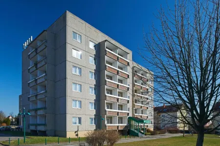 Alpha Apparthotel Leipzig-Rötha Отели в г. Нойкирич