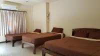 بانسوان إنثانون ريزورت فنادق في تشوم ثونغ