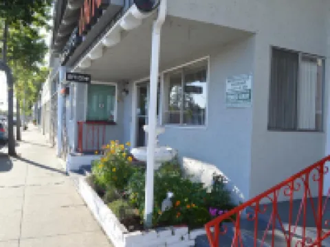 Glass Slipper Inn - Stanford Palo Alto Hotels in Palo Alto