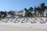 Strandhotel zur Promenade Hotels in Prora