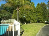 Central Coast Motel Các khách sạn ở Tuggerawong