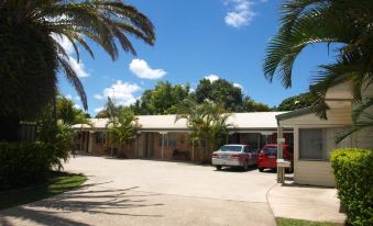 Pacific Paradise Airport Motel