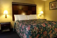 Inn at Bayshore Отели рядом с достопримечательностью «Публичная библиотека СанМатео»