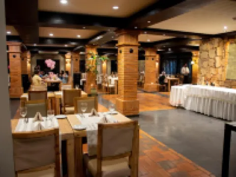 Alta Gracia Parque Hotel Hoteles en Caacupé