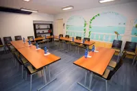 Hôtel du Port Hoteles en Villeneuve