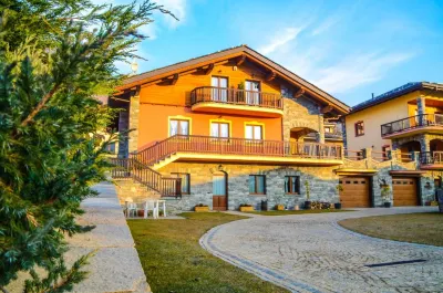 Les Vrais Rayons Hotels near Valle di Ayas