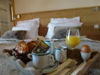 Hôtel Restaurant "Les Sapins" Wellness & Gourmet Hotels in Thones